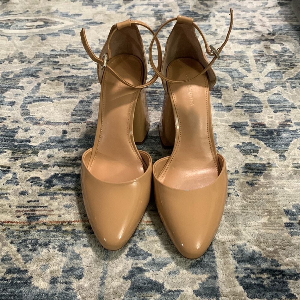 Vince Camuto Nude Tan Patent Pointed Toe Ankle Strap Heels